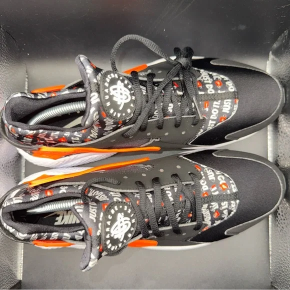 Size 11.5 - Nike Air Huarache Just Do It, AT5017-001, Clean, No Box, Gently Worn - Picture 7 of 11